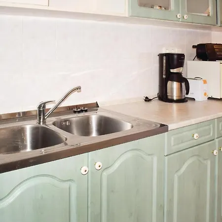 One-bedroom Holiday In Casa vacanze Zamárdi